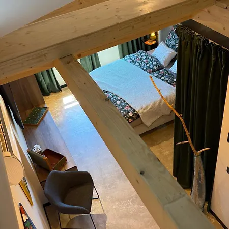 Gleisbett 12-2 Apartment